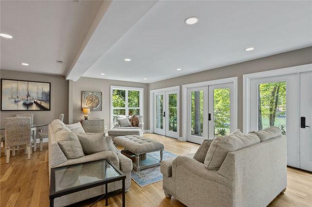 429 Long Reach Drive, Salem, SC 29676