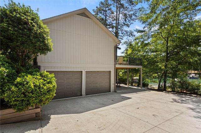 429 Long Reach Drive, Salem, SC 29676