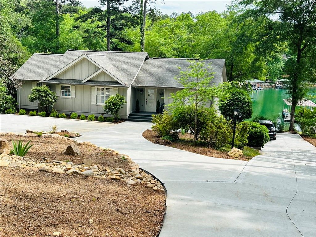 429 Long Reach Drive, Salem, SC 29676