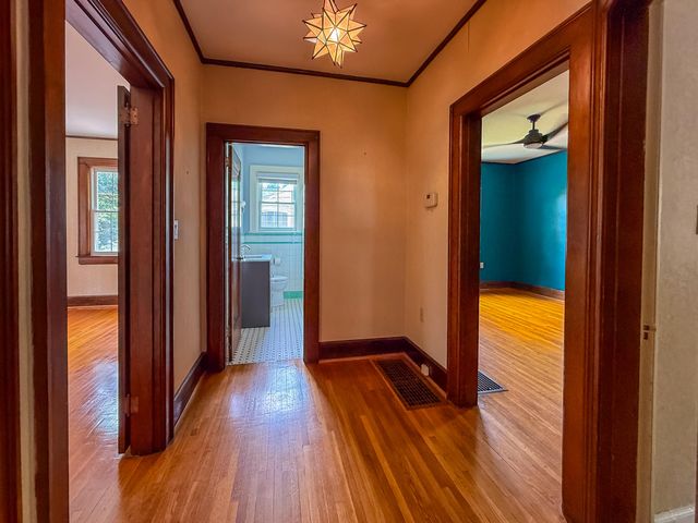 201 N Seminole Drive, Chattanooga, TN 37411