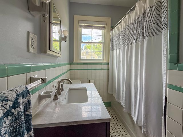 201 N Seminole Drive, Chattanooga, TN 37411