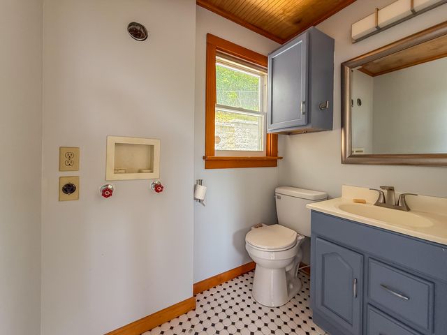 201 N Seminole Drive, Chattanooga, TN 37411