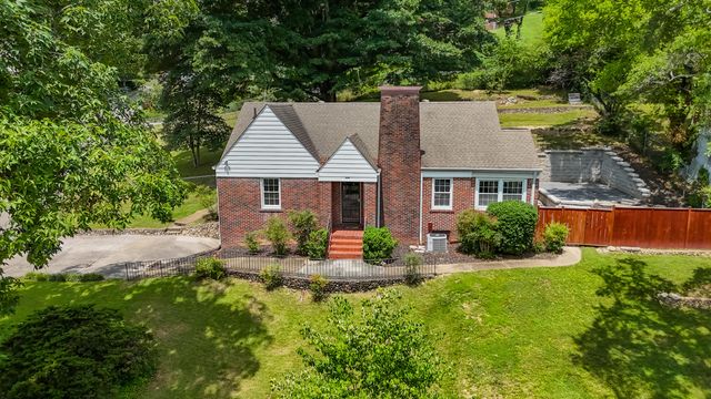 201 N Seminole Drive, Chattanooga, TN 37411
