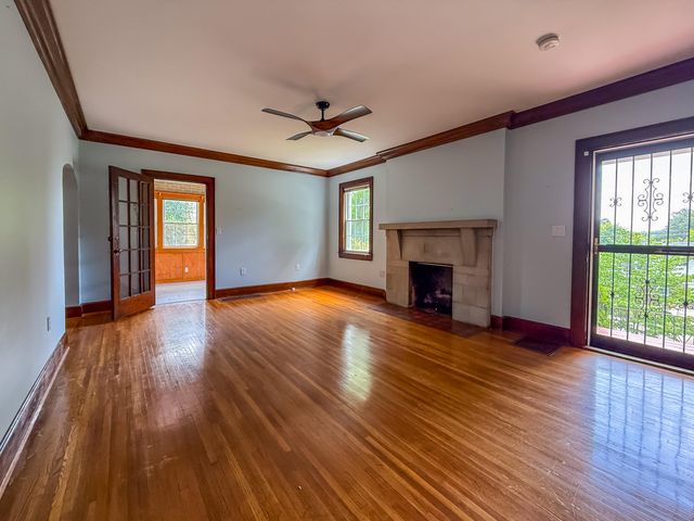 201 N Seminole Drive, Chattanooga, TN 37411