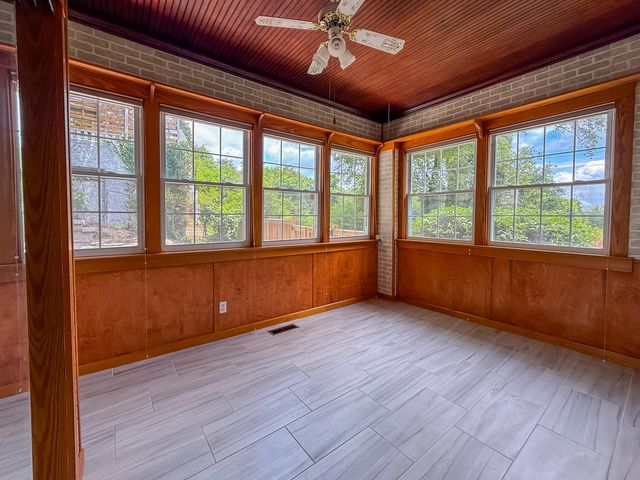 201 N Seminole Drive, Chattanooga, TN 37411