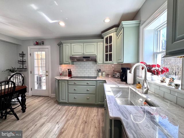 609 SAN MARINO AVE, Bryn Mawr, PA 19010