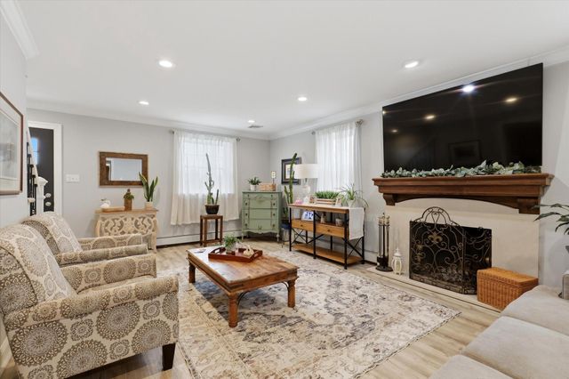 609 SAN MARINO AVE, Bryn Mawr, PA 19010