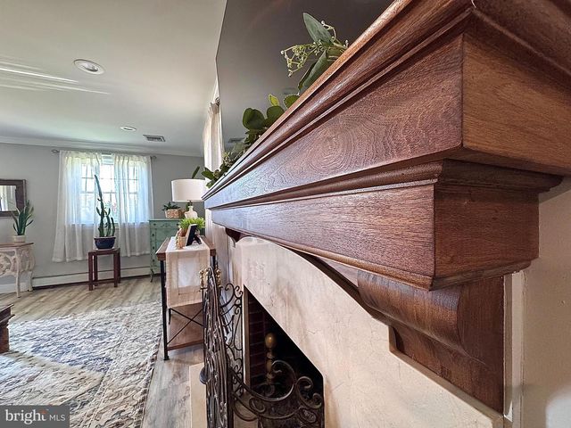609 SAN MARINO AVE, Bryn Mawr, PA 19010