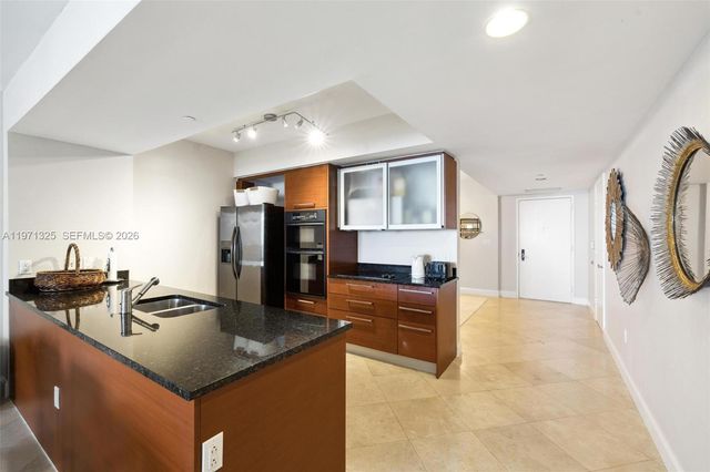 1830 S OCEAN DR 2811, Hallandale Beach, FL 33009