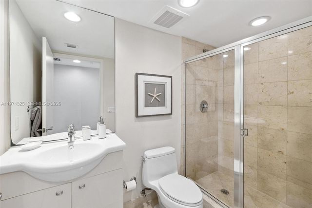 1830 S OCEAN DR 2811, Hallandale Beach, FL 33009