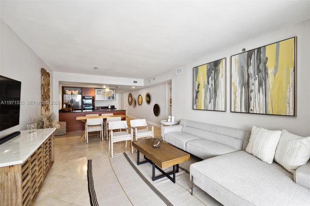 1830 S OCEAN DR 2811, Hallandale Beach, FL 33009