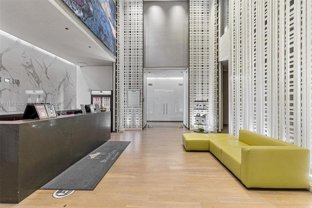 1830 S OCEAN DR 2811, Hallandale Beach, FL 33009