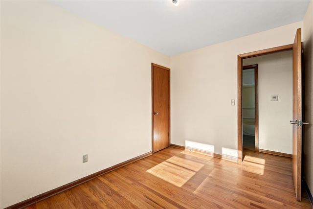 1219 Oakcrest, Iowa City, IA 52246