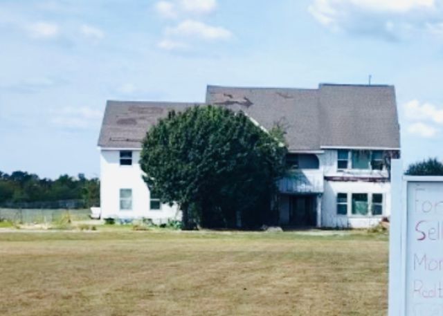 5077 E Line Road, Whitewright, TX 75491