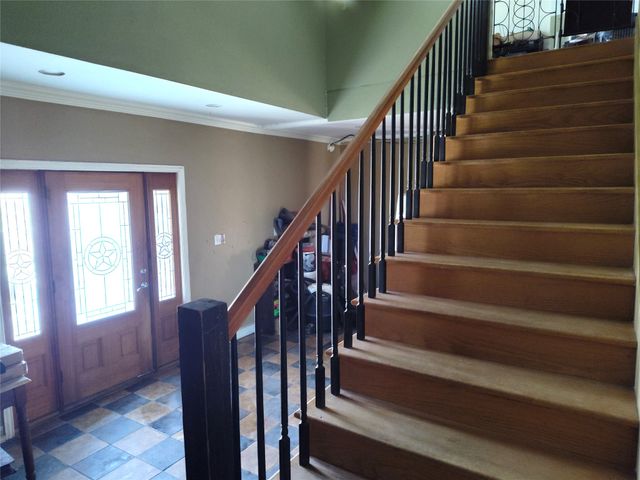 5077 E Line Road, Whitewright, TX 75491