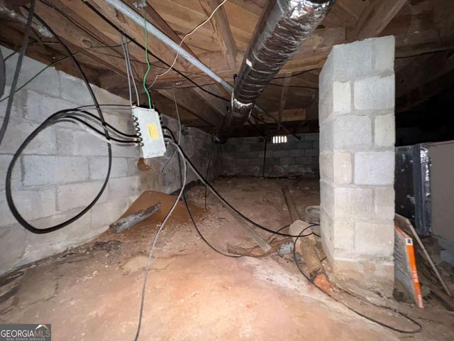 2169 Delowe Drive, Atlanta, GA 30344