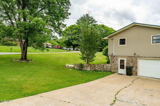 147 Hillcrest Circle, Jonesborough, TN 37659