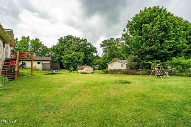 147 Hillcrest Circle, Jonesborough, TN 37659