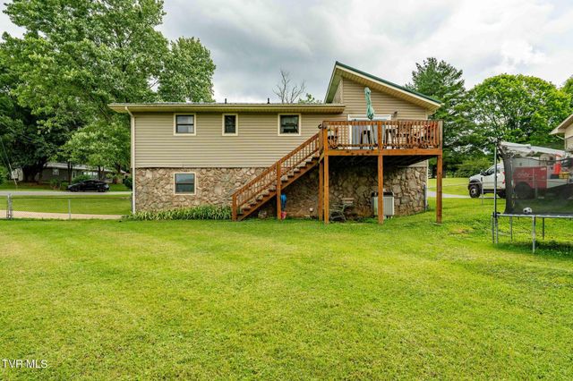 147 Hillcrest Circle, Jonesborough, TN 37659