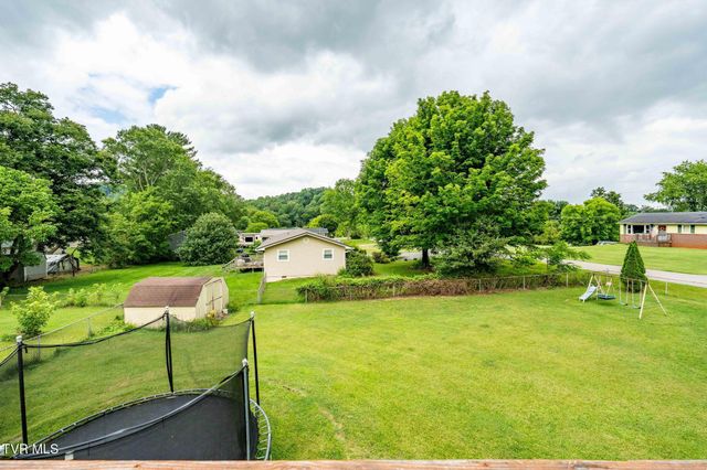 147 Hillcrest Circle, Jonesborough, TN 37659