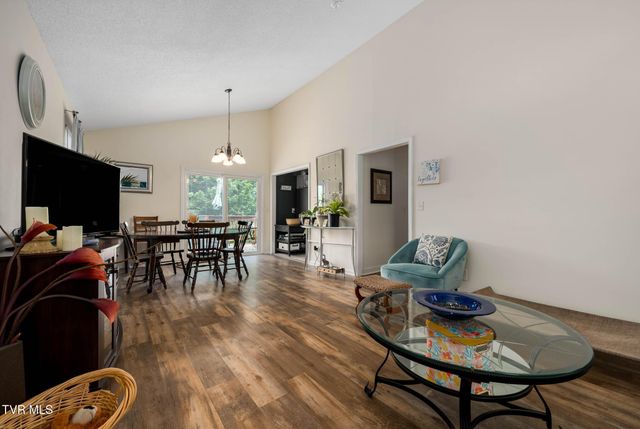 147 Hillcrest Circle, Jonesborough, TN 37659
