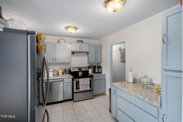 147 Hillcrest Circle, Jonesborough, TN 37659