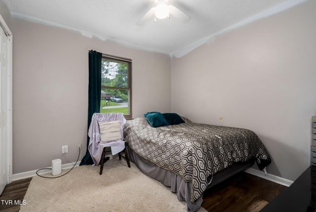 147 Hillcrest Circle, Jonesborough, TN 37659