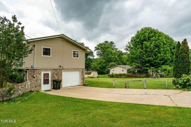 147 Hillcrest Circle, Jonesborough, TN 37659