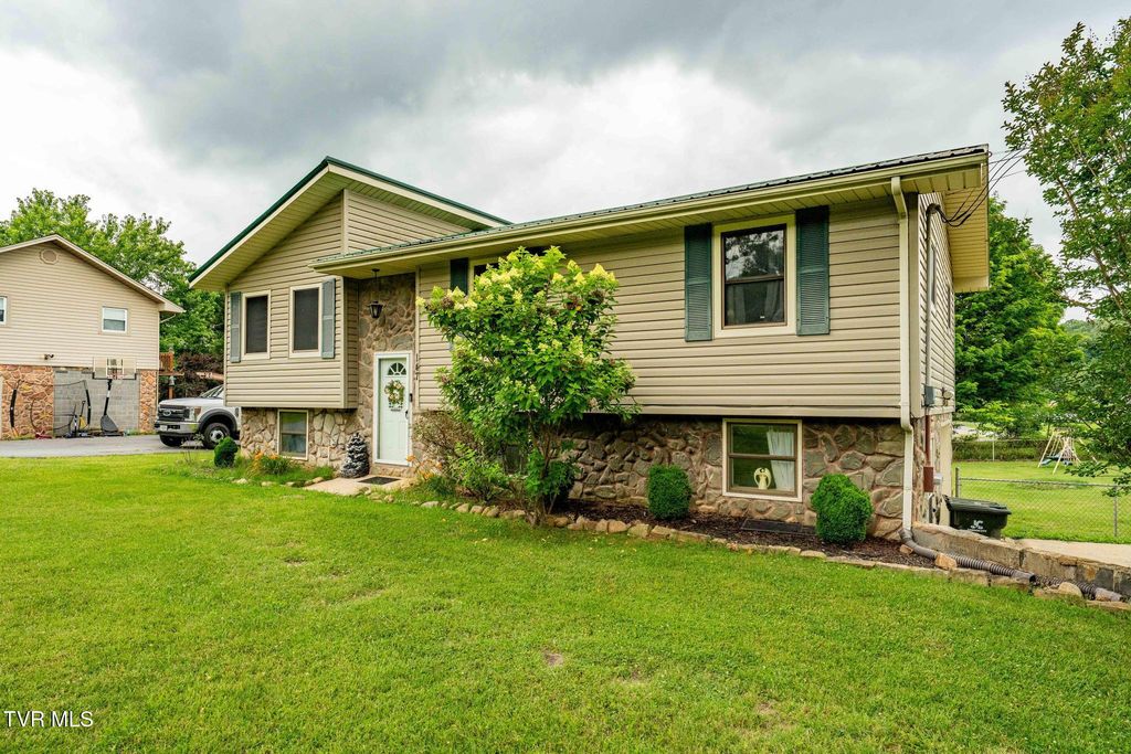 147 Hillcrest Circle, Jonesborough, TN 37659