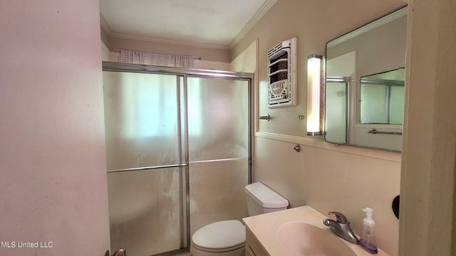 19 Shadow Lane, Natchez, MS 39120