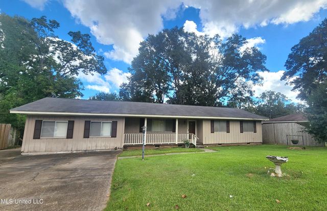 19 Shadow Lane, Natchez, MS 39120