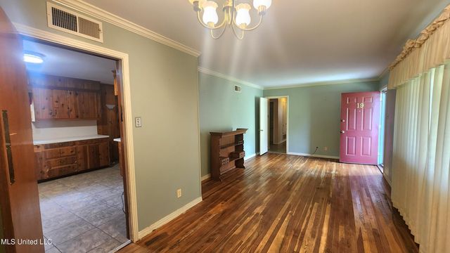 19 Shadow Lane, Natchez, MS 39120