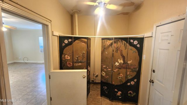 19 Shadow Lane, Natchez, MS 39120