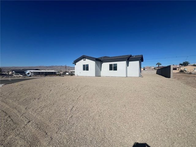 1675 Talc Road, Bullhead City, AZ 86442