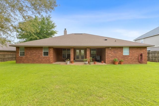 1804 Brooke Beach Drive, Navarre, FL 32566