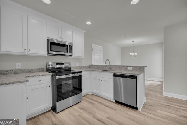 1331 S Fairview Road, Lavonia, GA 30553