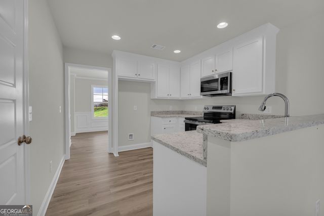 1331 S Fairview Road, Lavonia, GA 30553