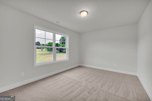 1331 S Fairview Road, Lavonia, GA 30553