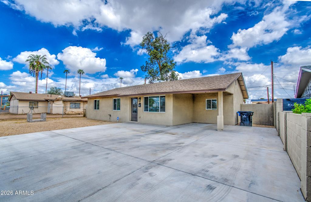 3245 N 43RD Avenue, Phoenix, AZ 85031 — photo 4