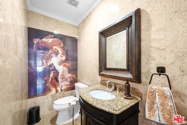 7601 Hollywood Boulevard, Los Angeles, CA 90046