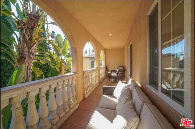 7601 Hollywood Boulevard, Los Angeles, CA 90046