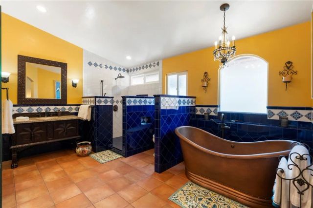 9072 Truman, San Diego, CA 92129