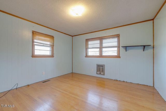 113 Sunny Acres, Elizabethton, TN 37643