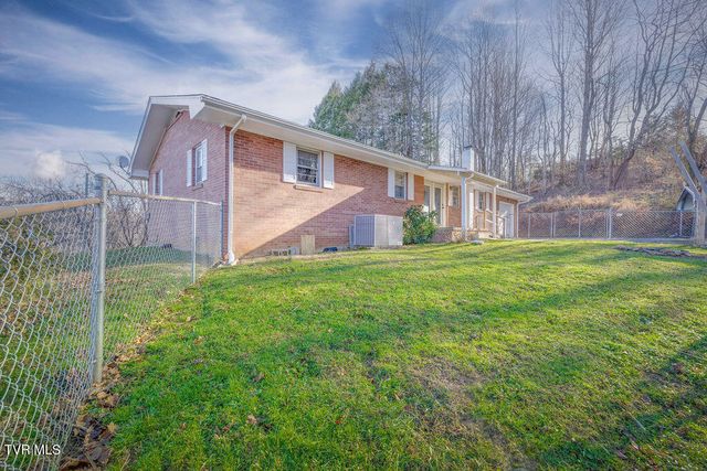 113 Sunny Acres, Elizabethton, TN 37643