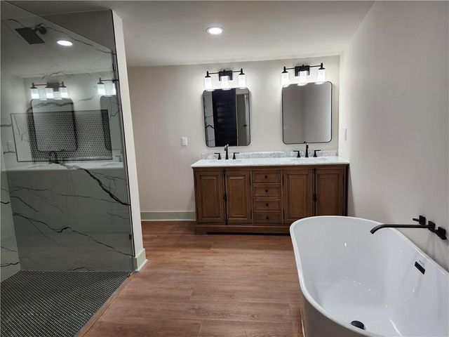 718 Springlake Road, Lawrenceville, GA 30045