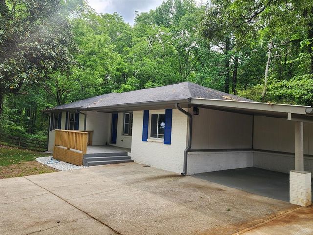 718 Springlake Road, Lawrenceville, GA 30045