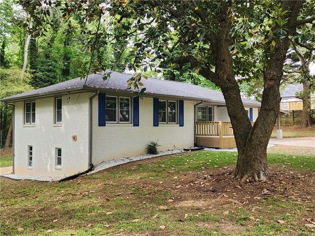 718 Springlake Road, Lawrenceville, GA 30045
