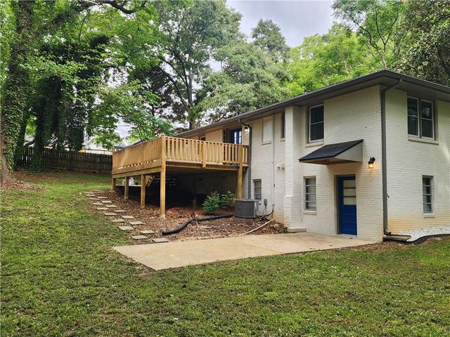 718 Springlake Road, Lawrenceville, GA 30045