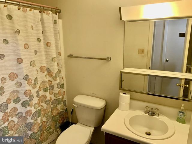 13 SUNRISE DR, Hamburg, PA 19526