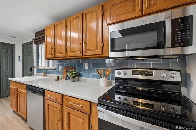 14195 W 50th Avenue, Golden, CO 80403